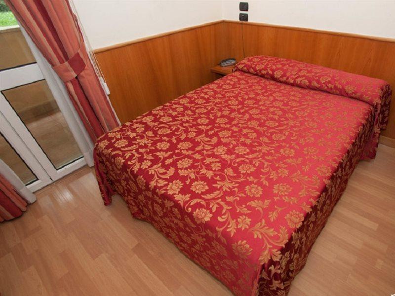 Hotel Cassia ローマ エクステリア 写真
